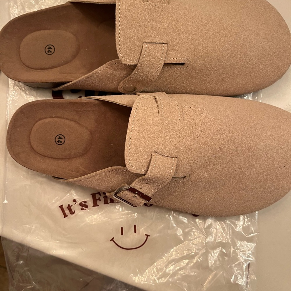 Beige Slip-On Cloggs - Picture 4 of 7